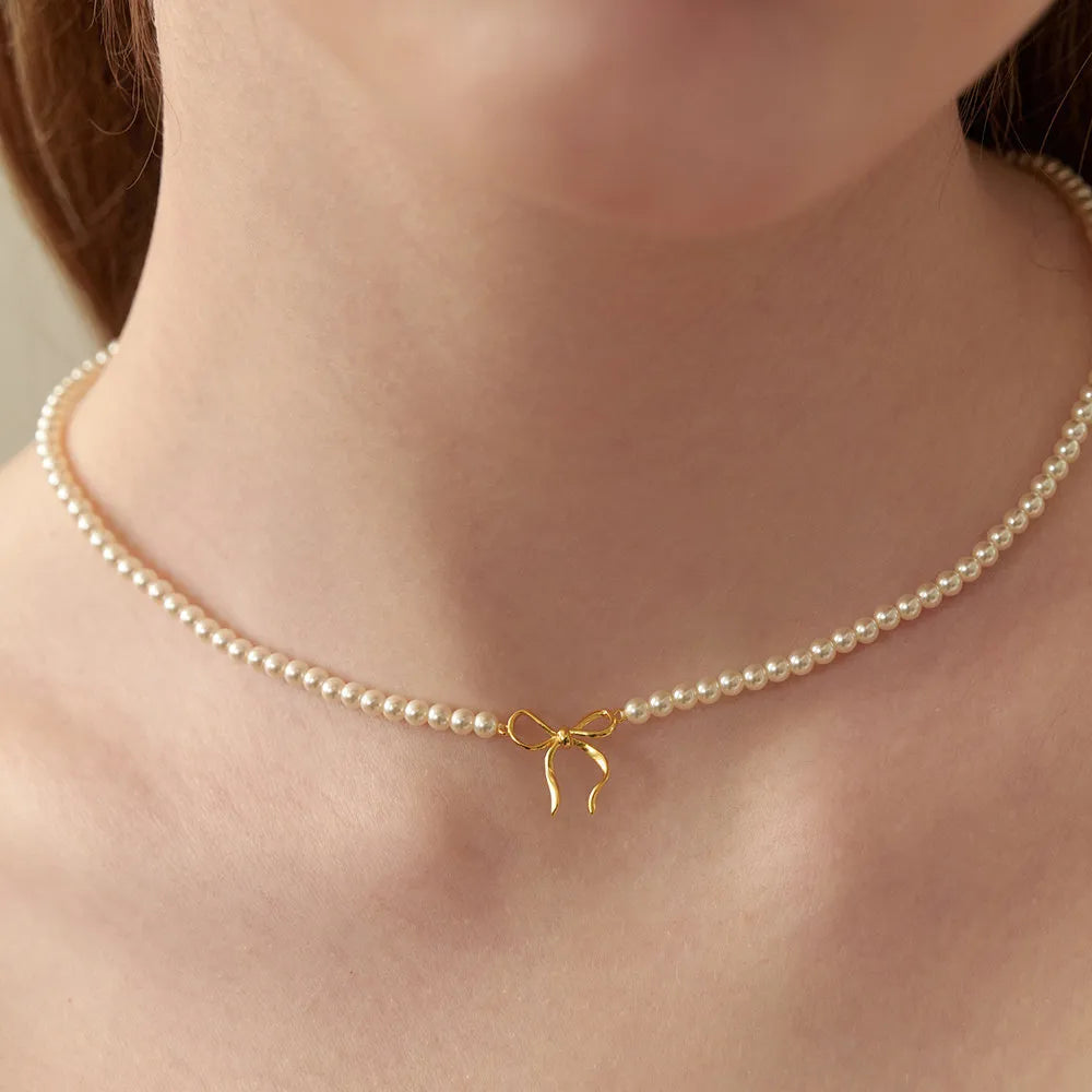 Copper Pearl Bow Necklace