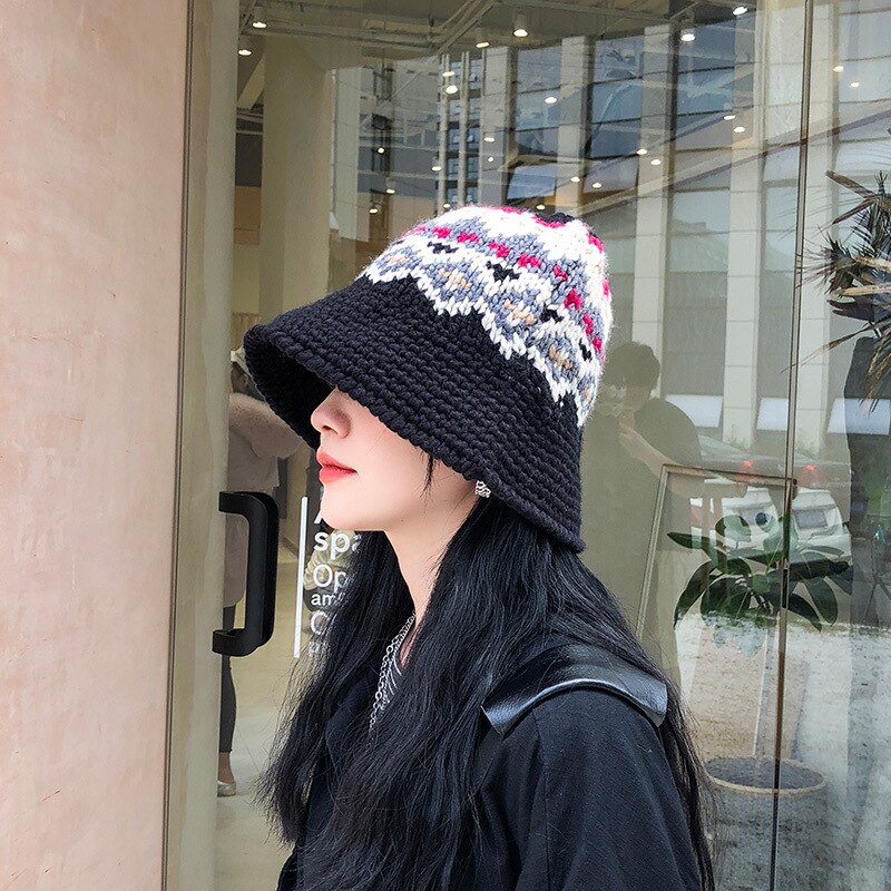 Knitting Bucket Hat